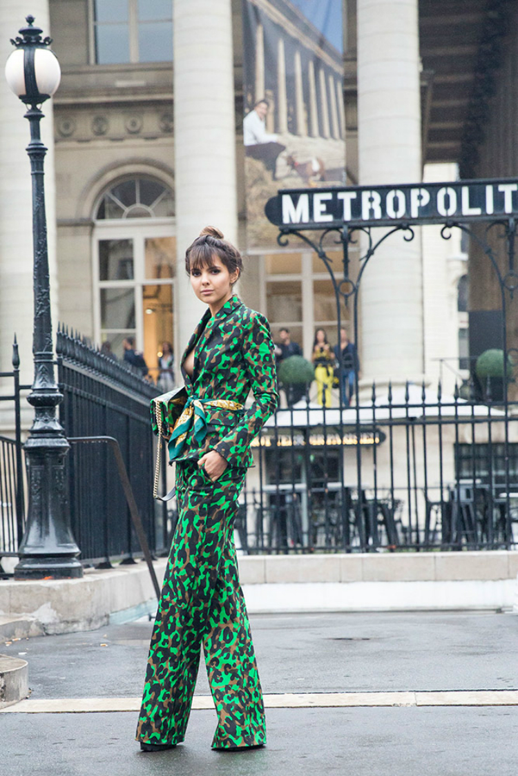 2016-fall-hautecouture-week-paris-06.jpg