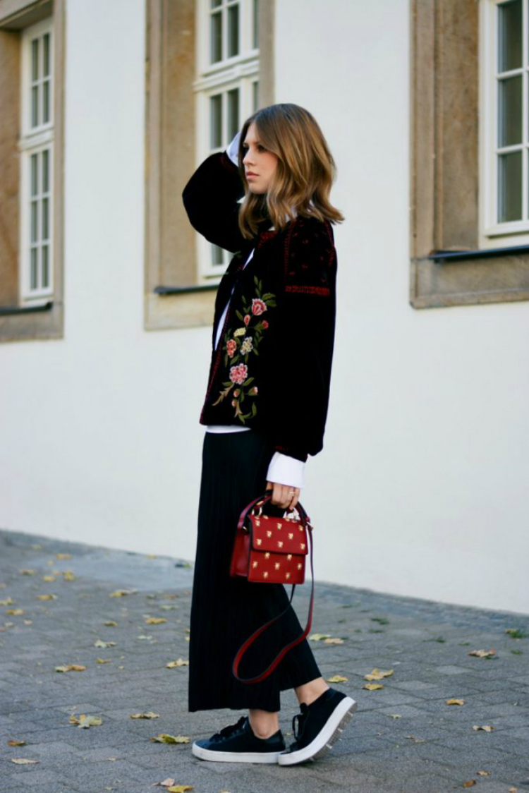 5velvet-clothes-fall16-02.jpg