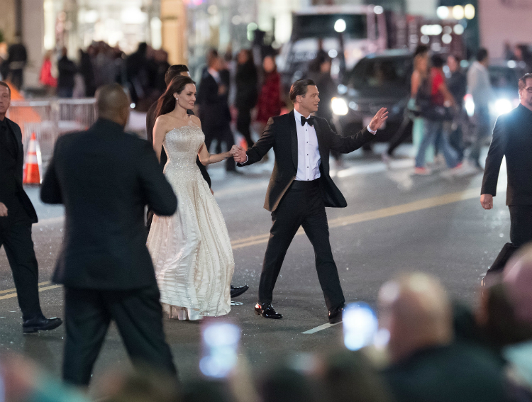 3angelinajolie-styling-lessons-01.jpg