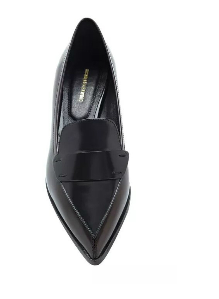 dynamicshoes_2.jpg