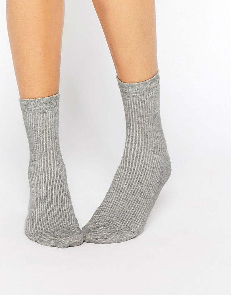 accessorytowatch_socks_07.jpg
