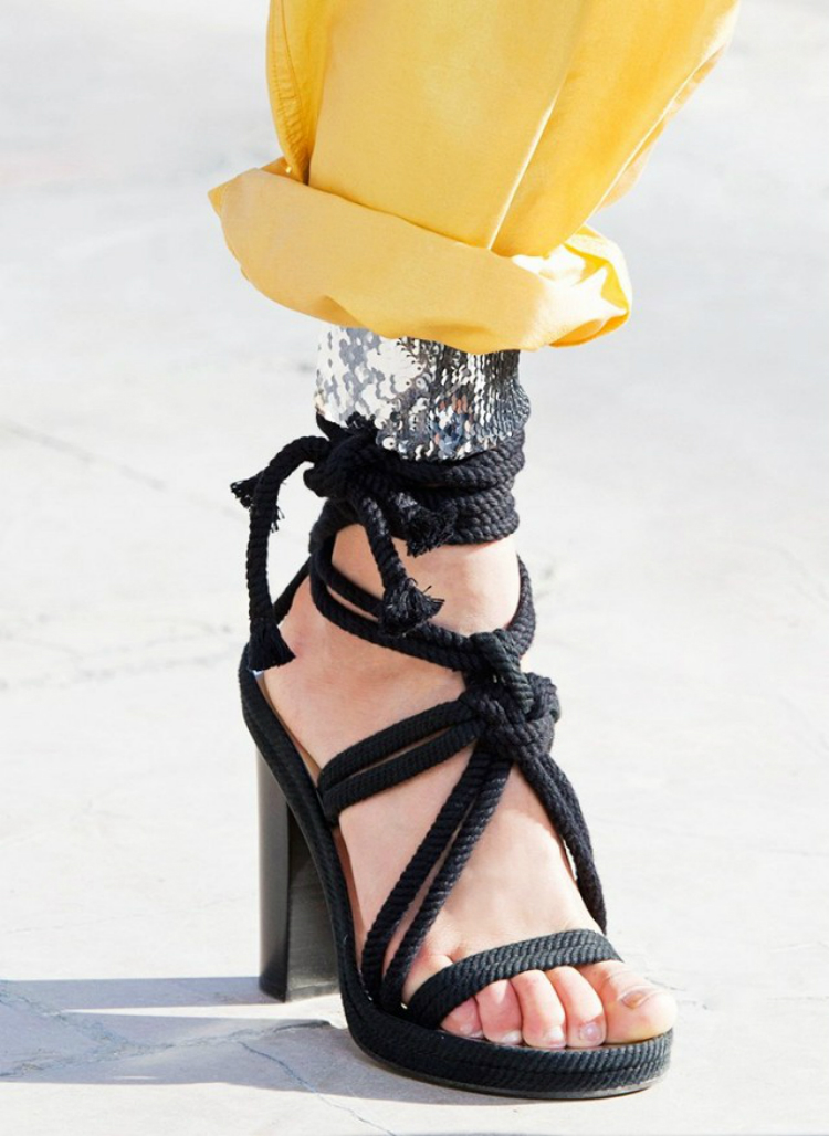 5shoestyles_03.jpg