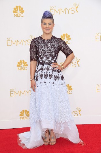 Kelly-Osbourne-682x1024.jpg