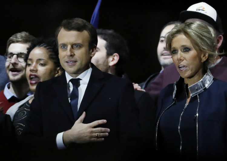 macron-win-wife-02.jpg