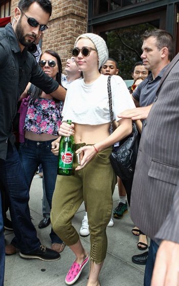miley-080614-_7.jpg