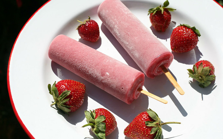 strawberry_pops.jpg