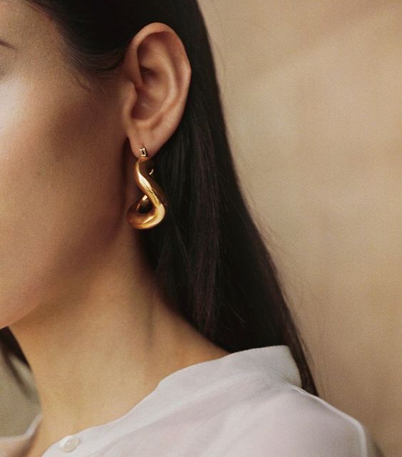 earring1.jpg