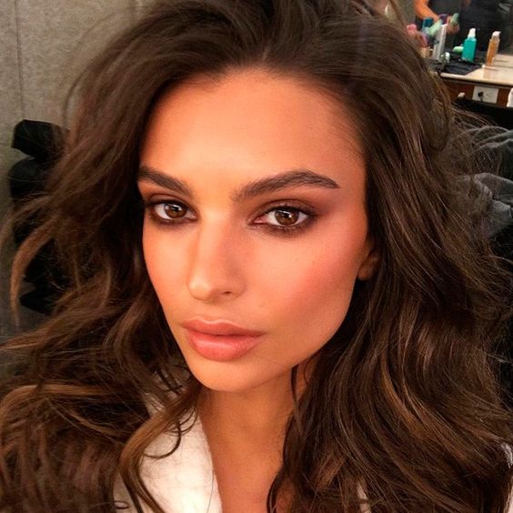 emrata2.jpg