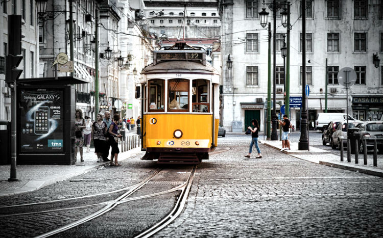 allyou_10wintercities_lisbon_big-alt.jpg