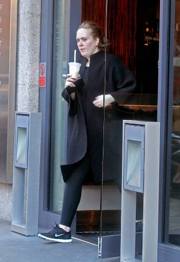 adele1.jpg