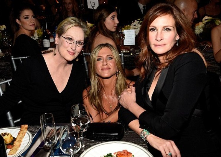 aniston3.jpg