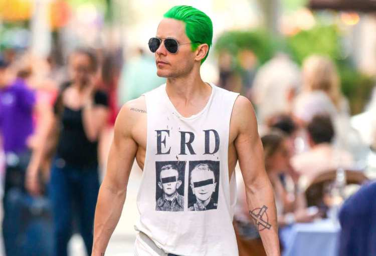 20-jared-leto.w529.h352.2x.jpg