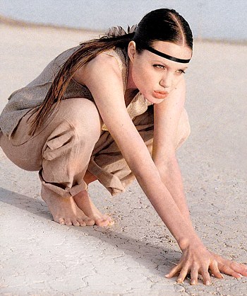 jolie2.jpg