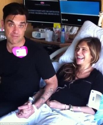 1414457456714_wps_98_Robbie_williams_Robbie_Wi.jpg