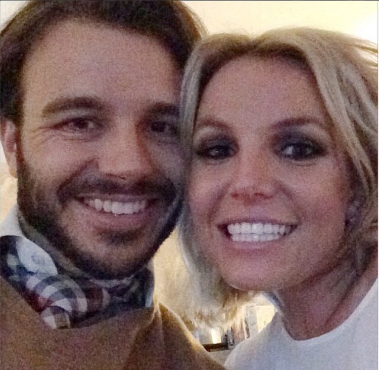 1415496836383_wps_1_Britney_Spears_Instagram.jpg