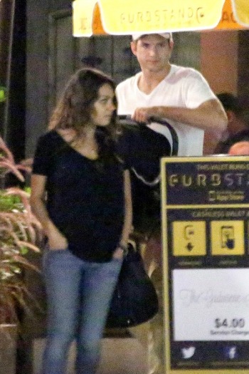 Kunis-1.jpg