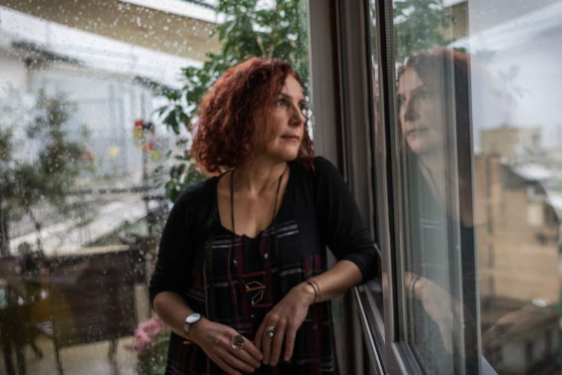 Αγγελική Καστρινέλλη: «Η φωτογραφική τέχνη μού υπενθυμίζει καθημερινά τη μαγεία της ζωής και την έντονη παρουσία του αόρατου και του μυστηρίου»