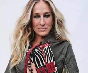 Ο οίκος Fendi επανασυστήνει την Baguette και η Sarah Jessica Parker ξαναβρίσκει το αγαπημένο της αξεσουάρ