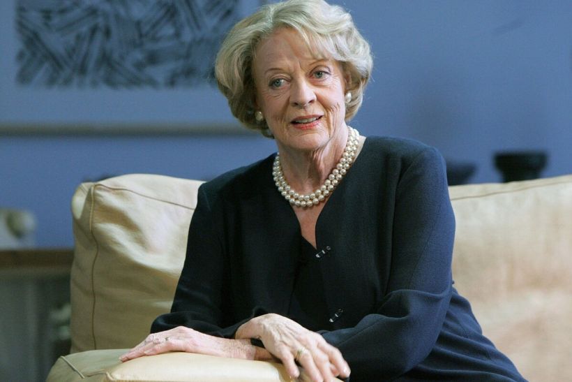 Maggie Smith: «Να λέτε τη γνώμη σας, ακόμα κι όταν η φωνή σας τρέμει»