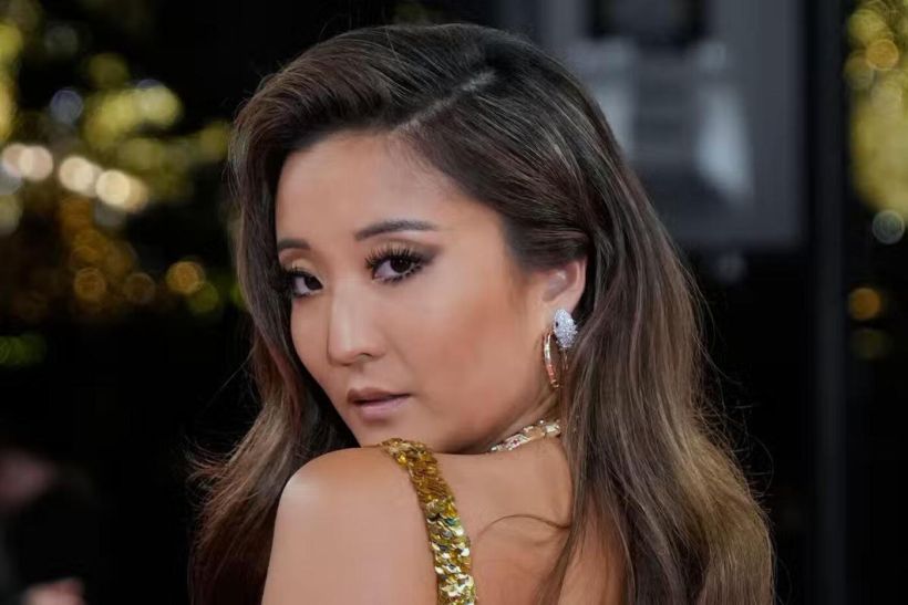 «Με την επιτυχία έρχεται και η πίεση»: Η Ashley Park μιλάει σε πρώτο πρόσωπο