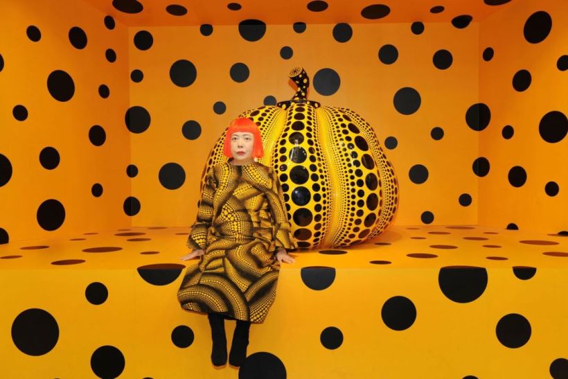 Yayoi Kusama: «Ξεχάστε τον εαυτό σας. Γίνετε ένα με την αιωνιότητα»