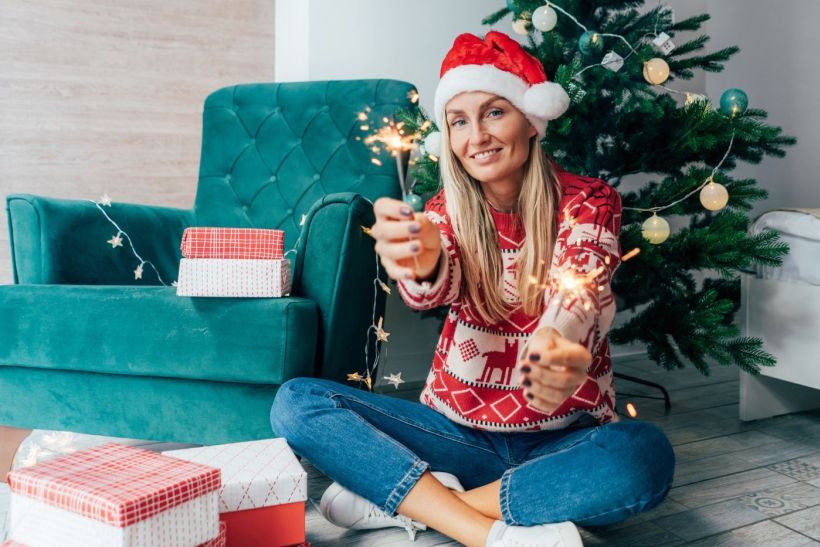 Ugly Christmas sweater και jeans: Η «στολή» μου για το Χριστουγεννιάτικο τραπέζι