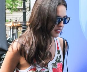 Olivia Rodrigo: Πώς φόρεσε το πιο «βρετανικό» outfit με μυτερές γόβες