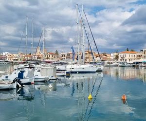 Summer escape weekend: Ένα τέλειο καλοκαιρινό τριήμερο στην Αίγινα