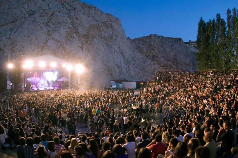Φεστιβάλ στη Σκιά των Βράχων: Το πρόγραμμα για 19 Σεπτεμβρίου με 3 Οκτωβρίου