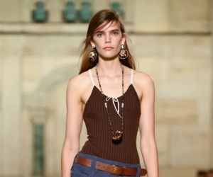 Το πιο stylish πολυχρηστικό αξεσουάρ που θα επιλέξω αυτή τη σεζόν