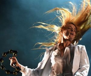 Save the date: Οι Florence And The Machine 2/7/23 το Ejekt Festival!