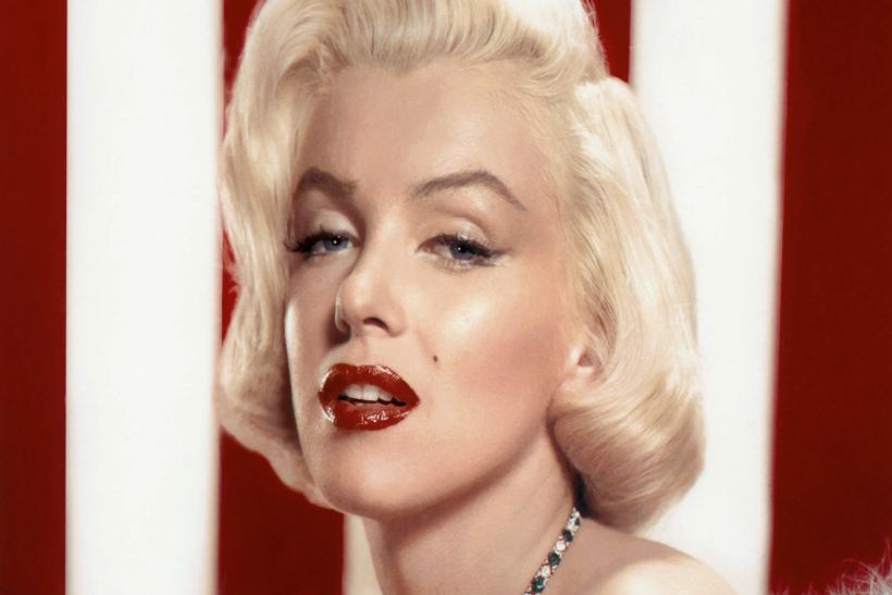 Marilyn Monroe: «Η ατέλεια είναι ομορφιά»