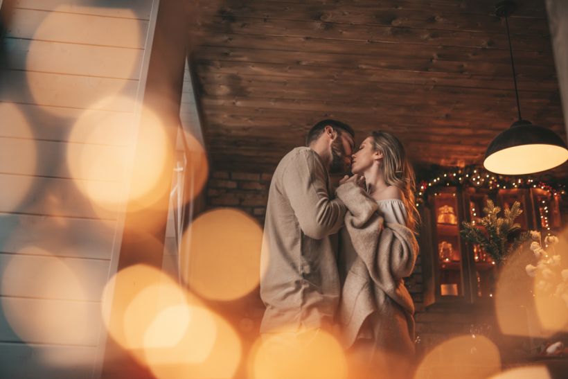 Love Alert: Η Αφροδίτη σχηματίζει τετράγωνο με τον Ποσειδώνα και επηρεάζει σε όλα τα ζώδια τα αισθηματικά τους