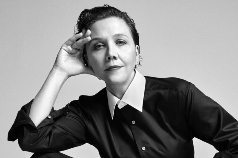6 από τα πιο εμβληματικά outfits της Maggie Gyllenhaal