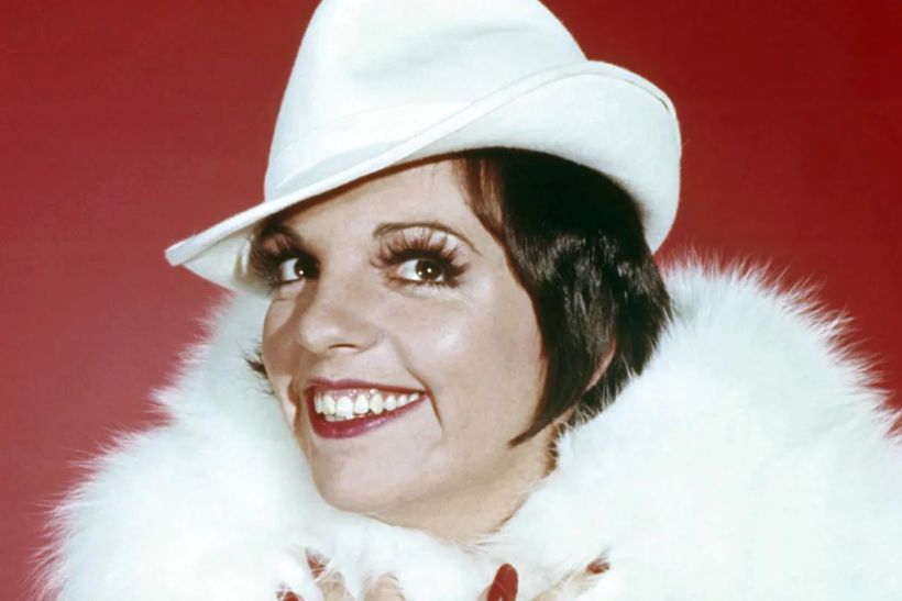 Liza Minnelli: «Οι τύψεις του χθες και ο φόβος του αύριο μπορούν να σε σκοτώσουν»