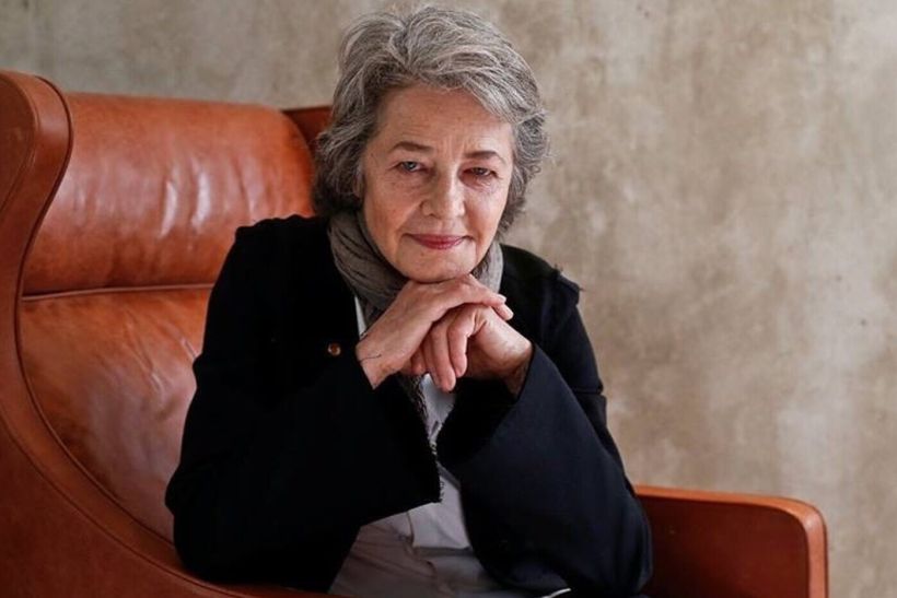 Charlotte Rampling: «Ποτέ δεν πίστευα ότι δεν άξιζα. Όταν πετύχαινα κάτι, ήταν επειδή το άξιζα».