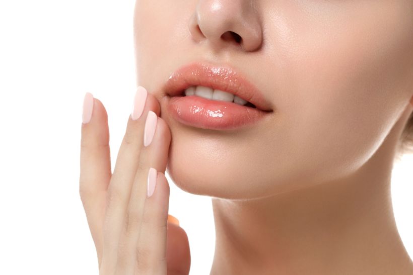 Lip balms: Το beauty trend που βλέπουμε παντού